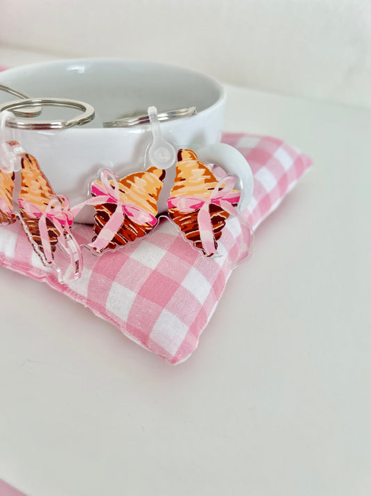 "Croissant" keychain